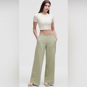 Lululemon Athletica Swift Mid-Rise Wide-Leg Pant Fog Green Size 10
